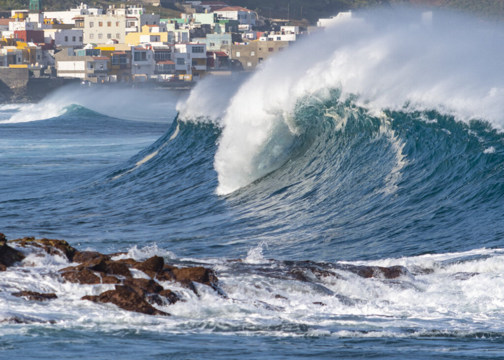 Tsunami en La Palma es un escenario poco probable, de acuerdo con el USGS Tsunami en La Palma es un escenario poco probable, de acuerdo con el USGS